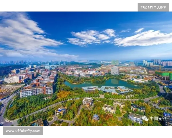 垒球产业发展迅速 中国相关装备市场规模首次突破20亿元大关 垒球产业发展迅速 中国相关装备市场规模首次突破20亿元大关