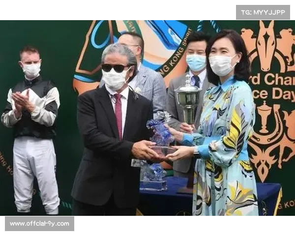 李思颖公路自行车卫冕，为香港再添一金